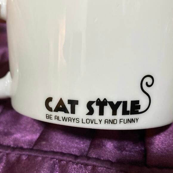 Kitty Cat Tea Cup with Lid ears Cat Style Be Always Lovely and Funny White USED - Picture 9 of 10